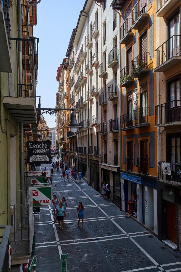 Tuapartamento Centro Estafeta Deluxe Διαμέρισμα Παμπλόνα Εξωτερικό φωτογραφία