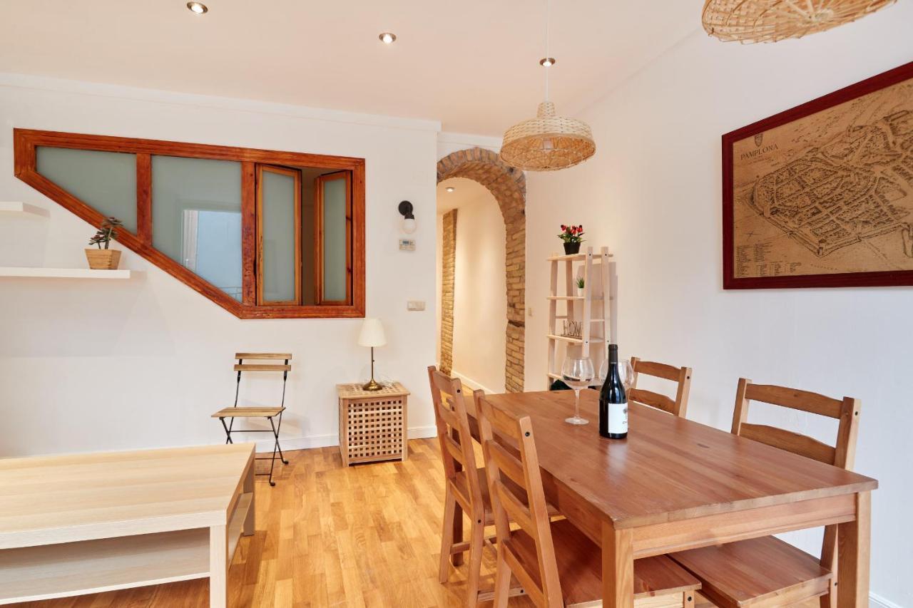 Tuapartamento Centro Estafeta Deluxe Διαμέρισμα Παμπλόνα Εξωτερικό φωτογραφία