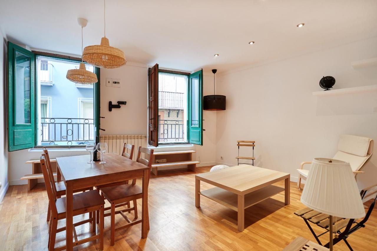 Tuapartamento Centro Estafeta Deluxe Διαμέρισμα Παμπλόνα Εξωτερικό φωτογραφία