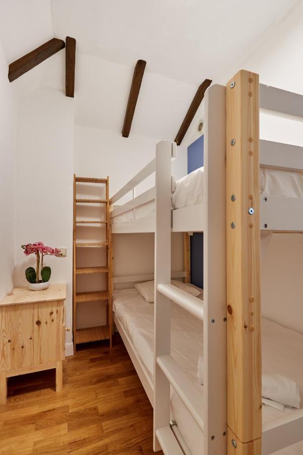 Tuapartamento Centro Estafeta Deluxe Διαμέρισμα Παμπλόνα Εξωτερικό φωτογραφία
