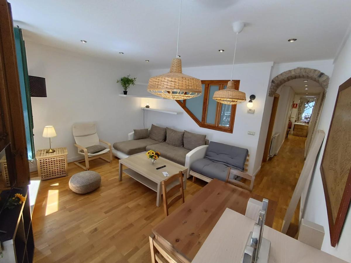 Tuapartamento Centro Estafeta Deluxe Διαμέρισμα Παμπλόνα Εξωτερικό φωτογραφία