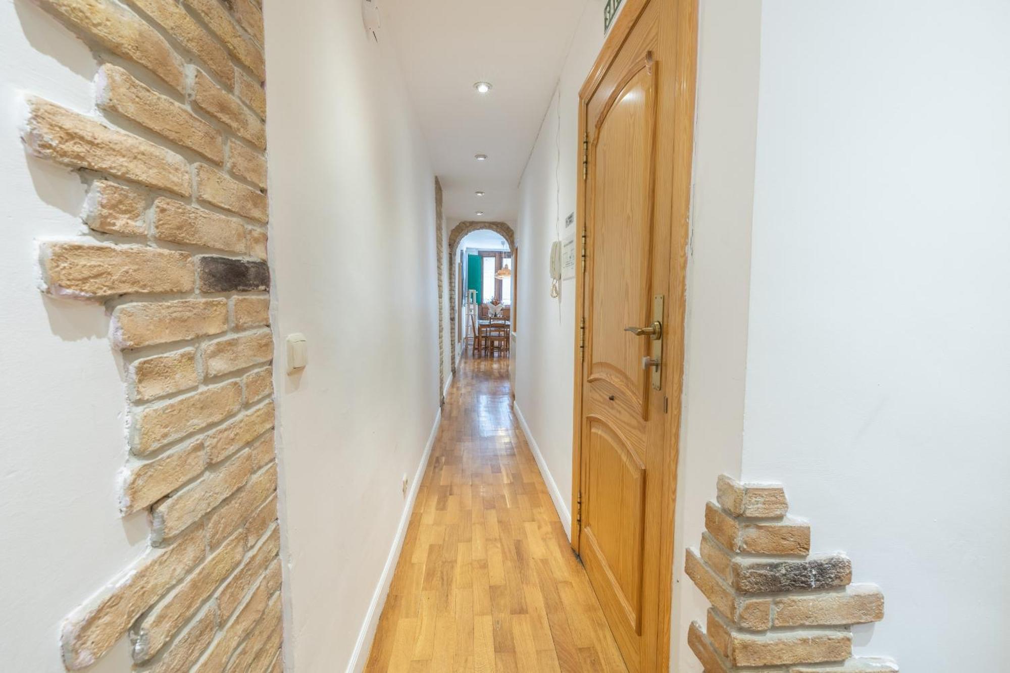 Tuapartamento Centro Estafeta Deluxe Διαμέρισμα Παμπλόνα Εξωτερικό φωτογραφία